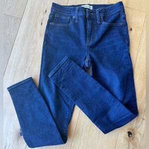 Madewell 9” mid-rise skinny jeans, size 26